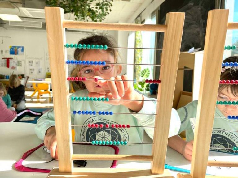 10 reasons to choose a school with Montessori Methodology
